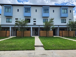 532 W Plaza Place Unit 2, Tampa, FL 33602