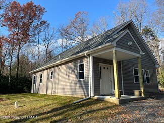 4145 Greenwood Dr, Kunkletown, PA 18058