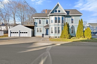 120 Forest Ave, Bangor, ME 04401
