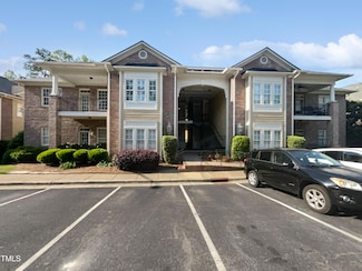 2651 Lockwood Rd Unit 201, Fayetteville, NC 28303