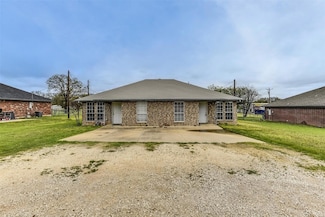 2545 E Renfro St, Burleson, TX 76028