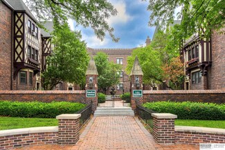 131 S 39th St Unit 12, Omaha, NE 68131