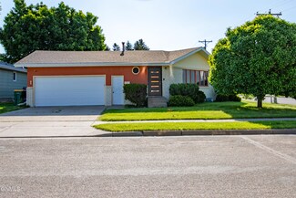 2001 N 2nd St, Bismarck, ND 58501
