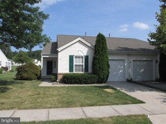 15 Peppergrass Dr N, Mount Laurel, NJ 08054
