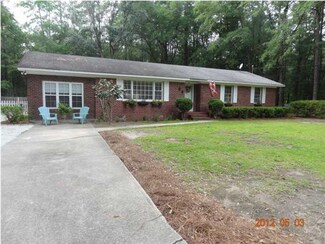114 Pecan Rd, Walterboro, SC 29488