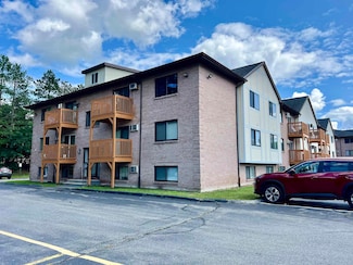 8 Lancelot Ct Unit 29, Salem, NH 03079