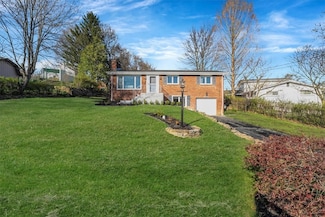 2364 Lambeth Dr, Pittsburgh, PA 15241