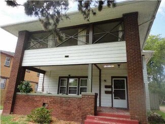 915 N Nims St, Wichita, KS 67203