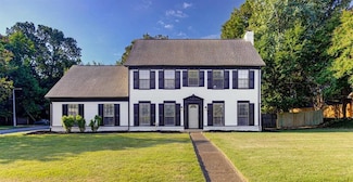 7801 Autumn Creek Dr, Cordova, TN 38018