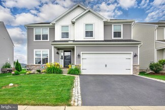 430 Jared Way, New Holland, PA 17557
