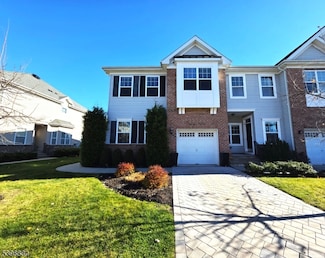 9 Shadowlawn Dr, Somerset, NJ 08873