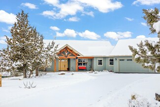 1215 SE Happy Trails Ln, Prineville, OR 97754