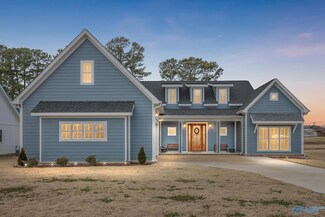 17923 Alma Ln, Athens, AL 35613
