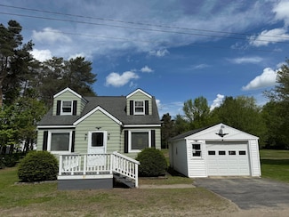 9 Coveytown Rd, Constable, NY 12926