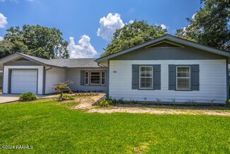 105 Hornsby Rd, Lafayette, LA 70506