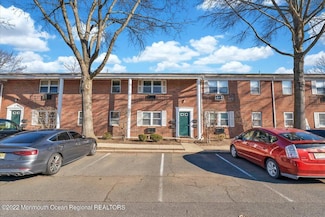 289 Main St Unit 8K, Spotswood, NJ 08884