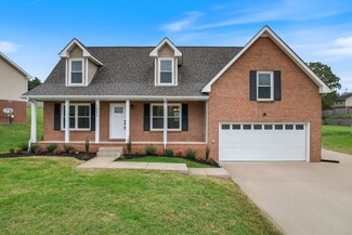 1843 Twin Rivers Rd, Clarksville, TN 37040