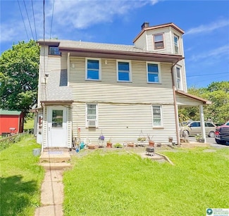 929 Delaware Ave Unit 2, Palmerton, PA 18071