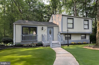 12309 Tigers Eye Ct, Reston, VA 20191