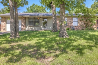 512 N Dawn Ln, Sapulpa, OK 74066