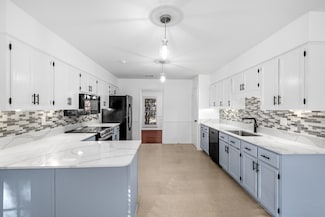 8675 Cedar Farms Dr, Cordova, TN 38016