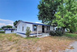 1055 7th St, Okeechobee, FL 34974