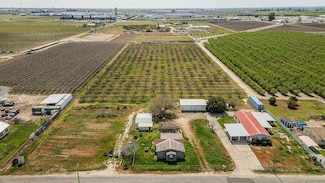 11387 E Saginaw Ave, Selma, CA 93662