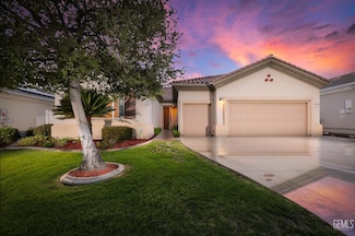 14010 Park Palisade Dr, Bakersfield, CA 93306