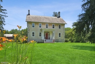 89 Bartley Rd, Long Valley, NJ 07853
