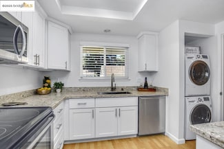 2587 Oak Rd Unit A, Walnut Creek, CA 94597