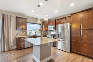 60 N 1100 W, Farmington, UT 84025