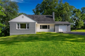 12 Edge Hill Rd, Wappingers Falls, NY 12590