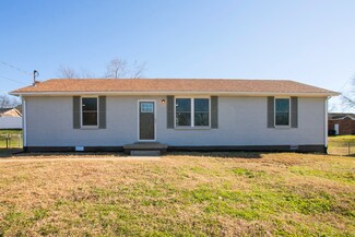 110 Creekside Ct, Gallatin, TN 37066