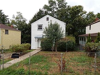 634 Ridgemont Dr, Pittsburgh, PA 15220