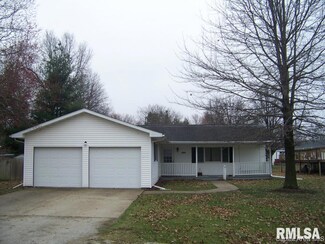 504 Sherman St Unit 1, Pawnee, IL 62558