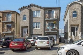 127 Brill St, Newark, NJ 07105