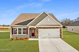 4457 Marthas Village Ln, Ayden, NC 28513