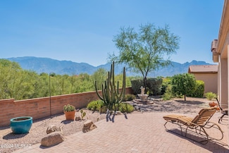 14132 N Biltmore Dr, Oro Valley, AZ 85755
