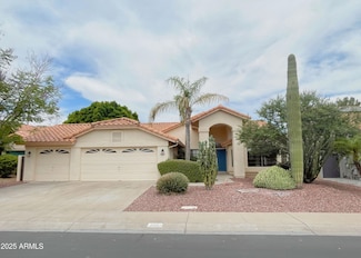 319 N Riata St, Gilbert, AZ 85234