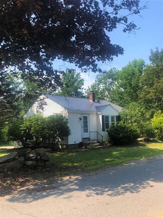477 N Main St, Wolfeboro, NH 03894