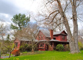 210 Pine St, Great Barrington, MA 01236