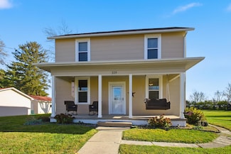 319 Jamestown Rd, South Charleston, OH 45368