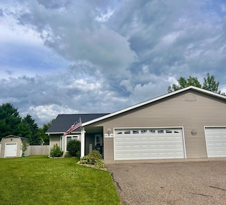 150 Willow Cir, Baldwin, WI 54002