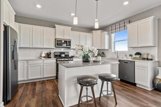 520 Waterford Place, Waconia, MN 55387