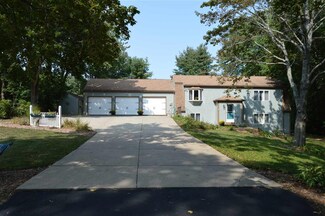 78 Stackpole Rd, Somersworth, NH 03878