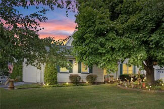 36 Rolling Meadow Dr N, Hilton, NY 14468