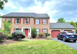 4431 Virginia Dr, Bethlehem, PA 18017