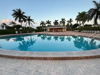 87 Fanshaw C, Boca Raton, FL 33434