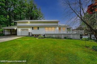 104 Dream Lake Rd, New Milford, PA 18834