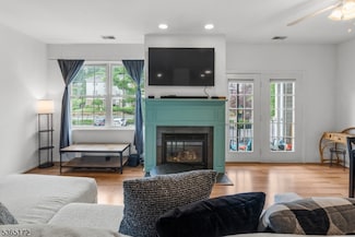 68 Mountainview Ct, Riverdale, NJ 07457